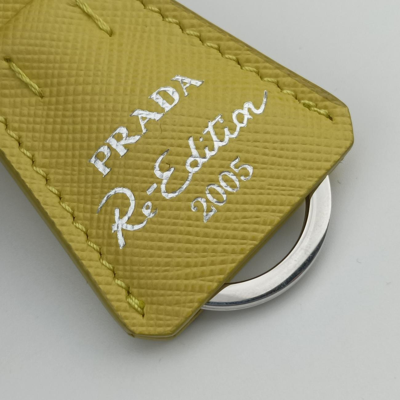 Re-Edition 2005 Re-Nylon Yellow nylon 1BH204 272 Pリエディション 2005 リナイロン イエロー ナイロン 1BH204 272 P