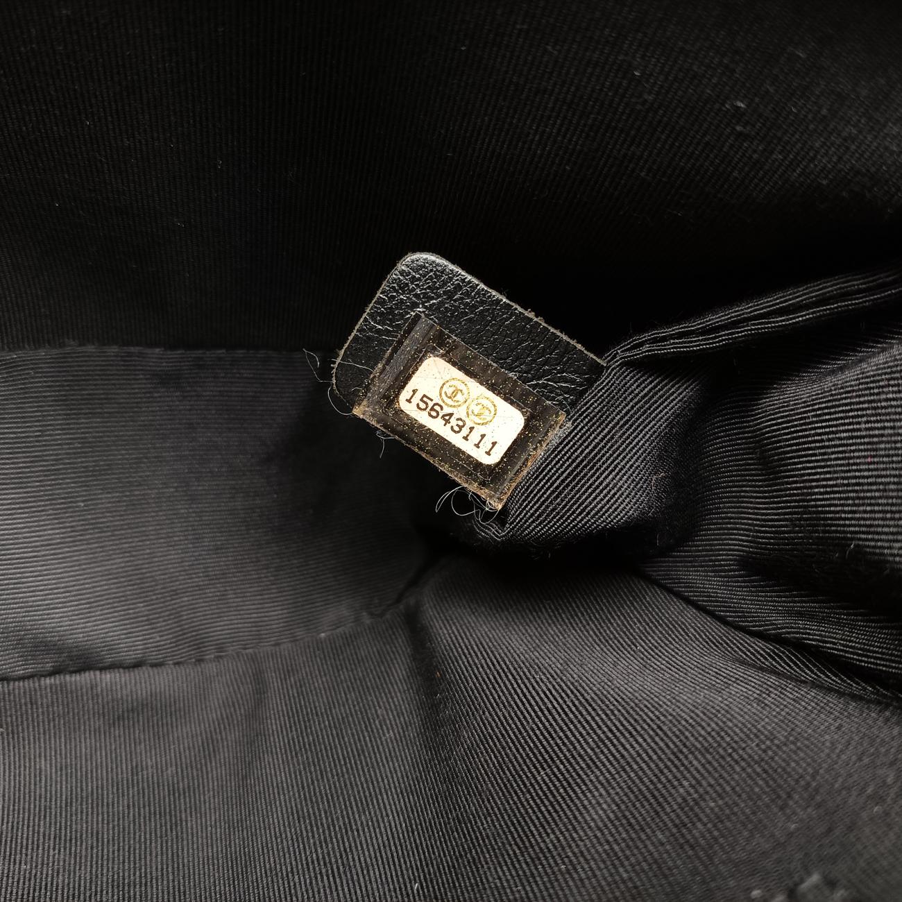 BOY CHANEL Black×white Leather A66713 15643111ボーイシャネル ブラック×ホワイト レザー A66713 15643111