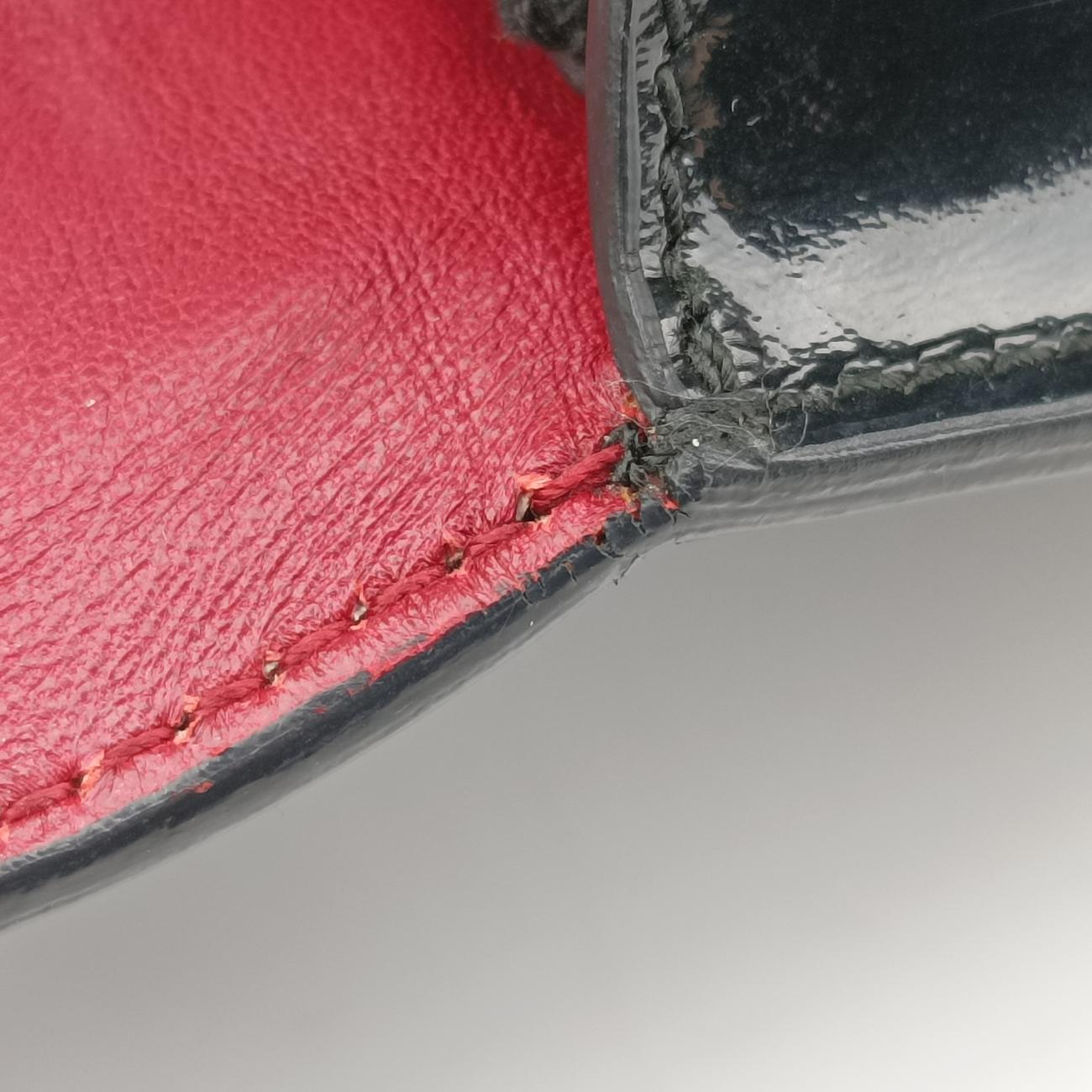 Sound Crystal Studded Crossbody Black Patent 110サウンド クリスタル スタッズ クロスボディ ブラック パテント 110