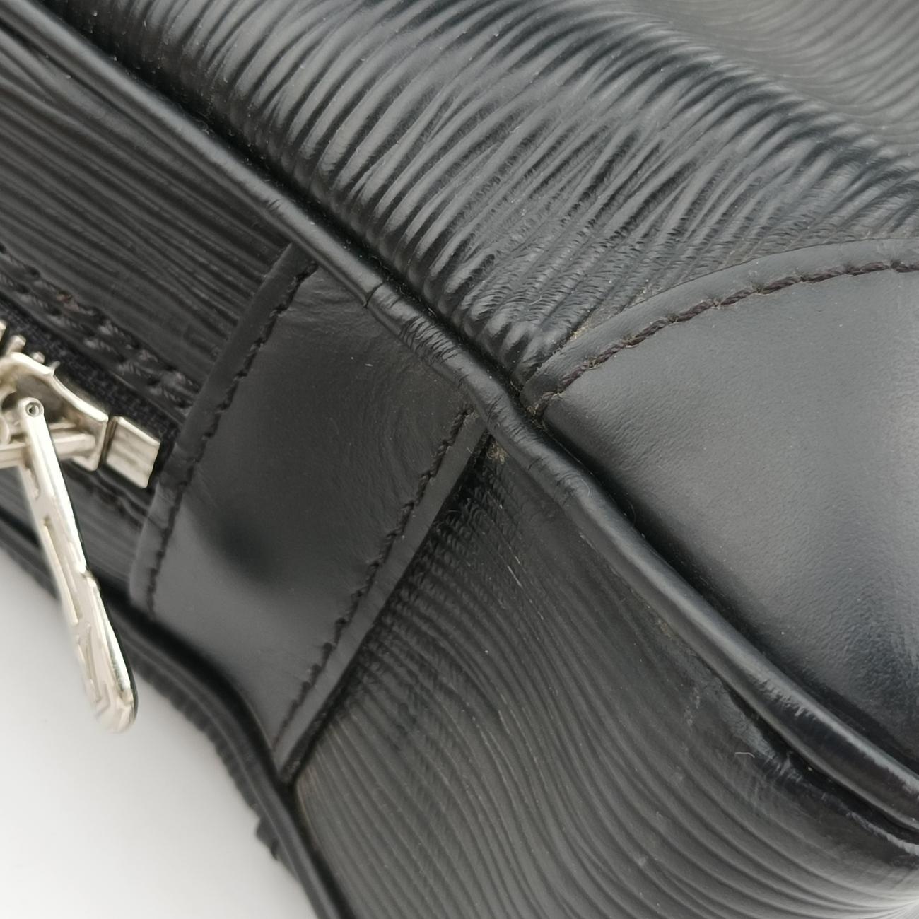 Porto Document Voyage Black Epi M59162 BA0165ポルトドキュメントボヤージュ ブラック エピ M59162 BA0165