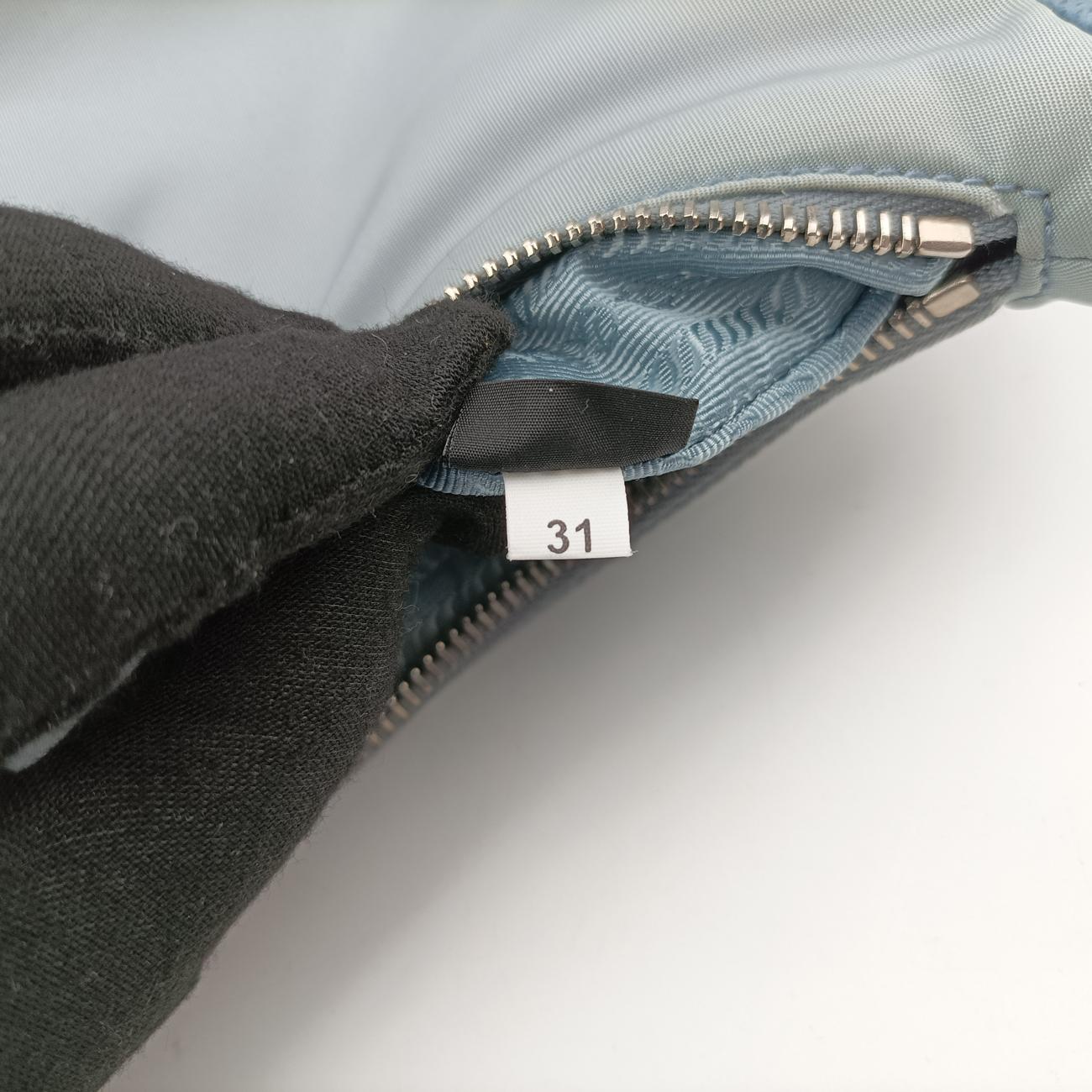 Re-Edition 2005 Re-Nylon Blue nylon 1BH204 31/A3リエディション 2005 リナイロン ブルー ナイロン 1BH204 31/A3