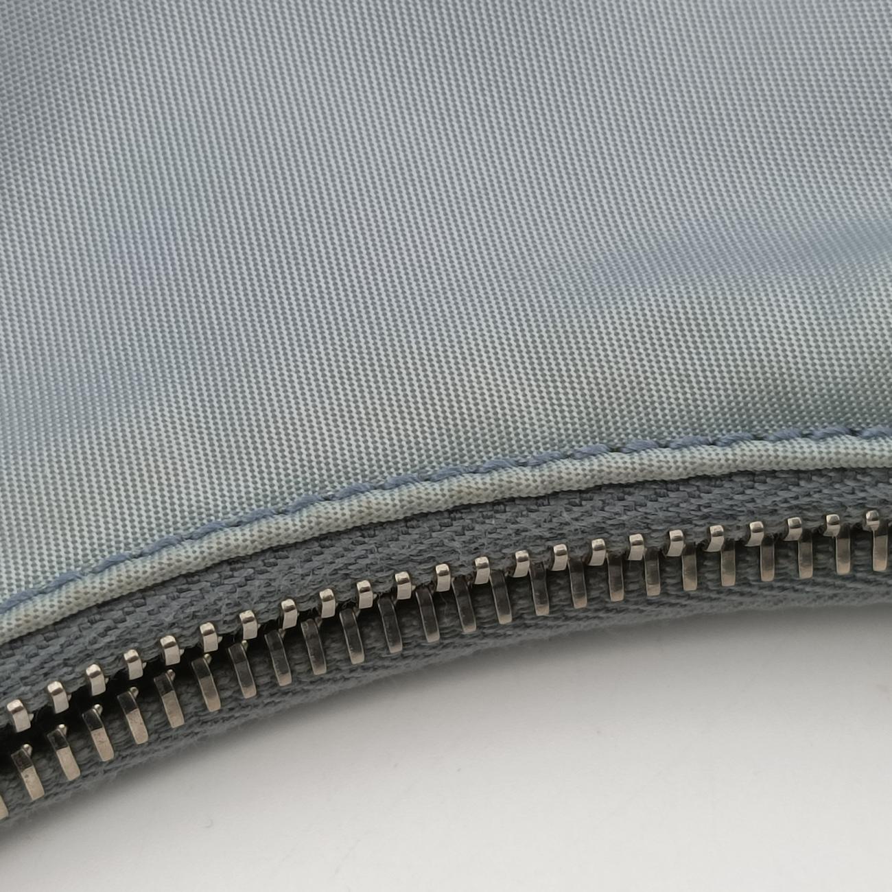 Re-Edition 2005 Re-Nylon Blue nylon 1BH204 31/A3リエディション 2005 リナイロン ブルー ナイロン 1BH204 31/A3