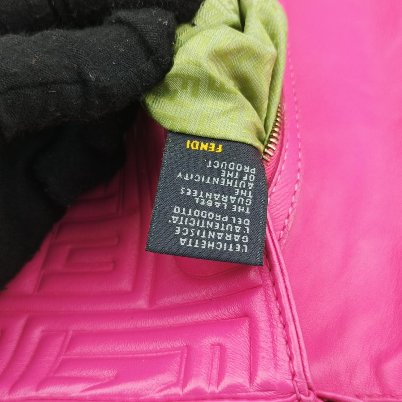 BAGUETTE Pink Series Leather 8BR600 2373-8BR600-YME-089マンマバケット ピンク系 レザー 8BR600 2373-8BR600-YME-089