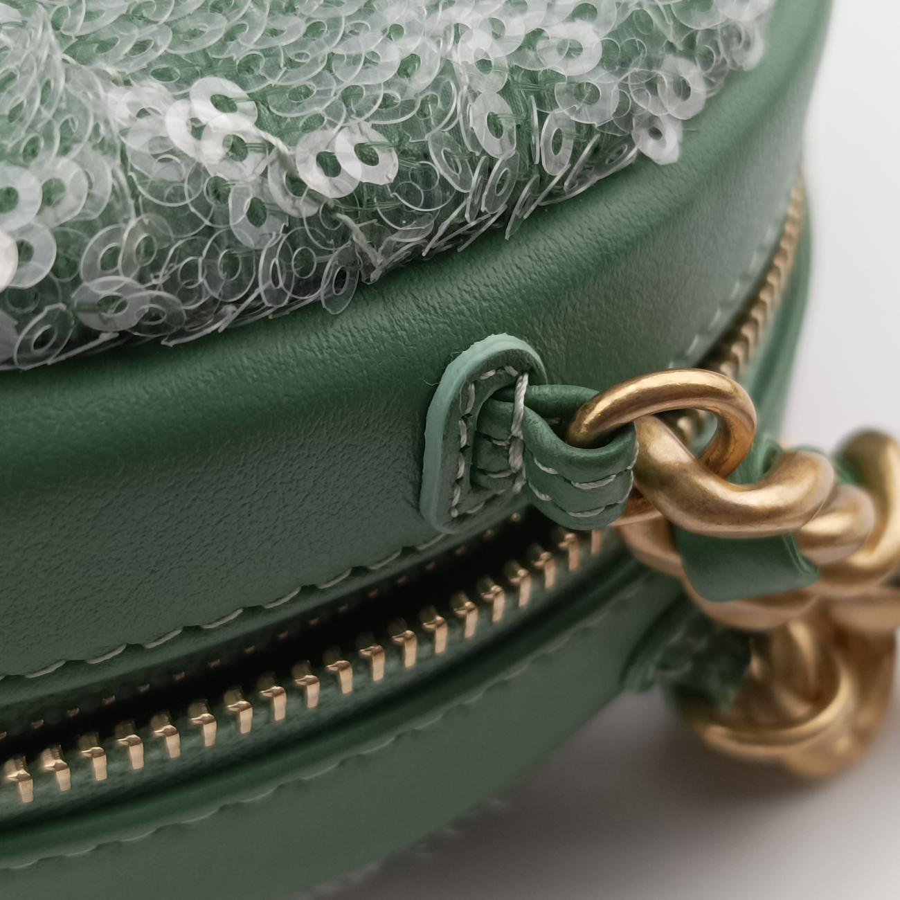 CHANEL 19 Round Green Sequins×Leather AP0945 30745163シャネル19ラウンド グリーン スパンコール×レザー AP0945 30745163