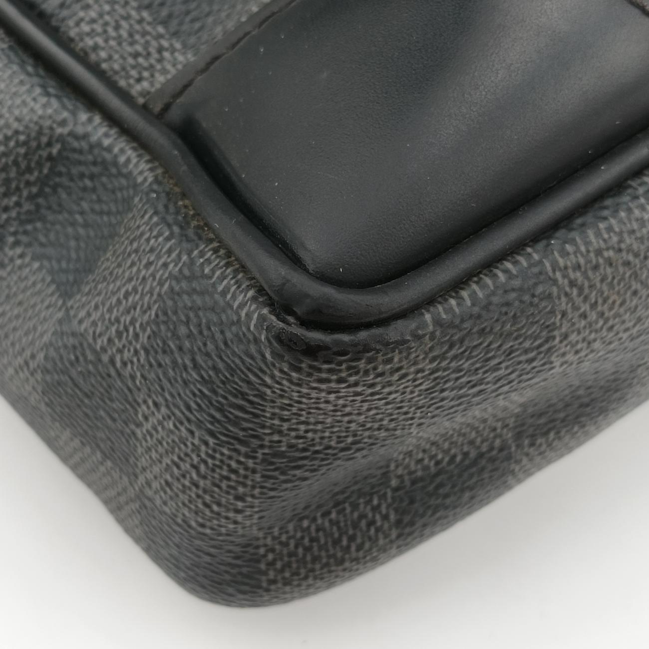 Porte Documents Voyage Noir Damier Graphite N41125 TR4182ポルト ドキュマン ヴォワヤージュ ノワール ダミエグラフィット N41125 TR4182