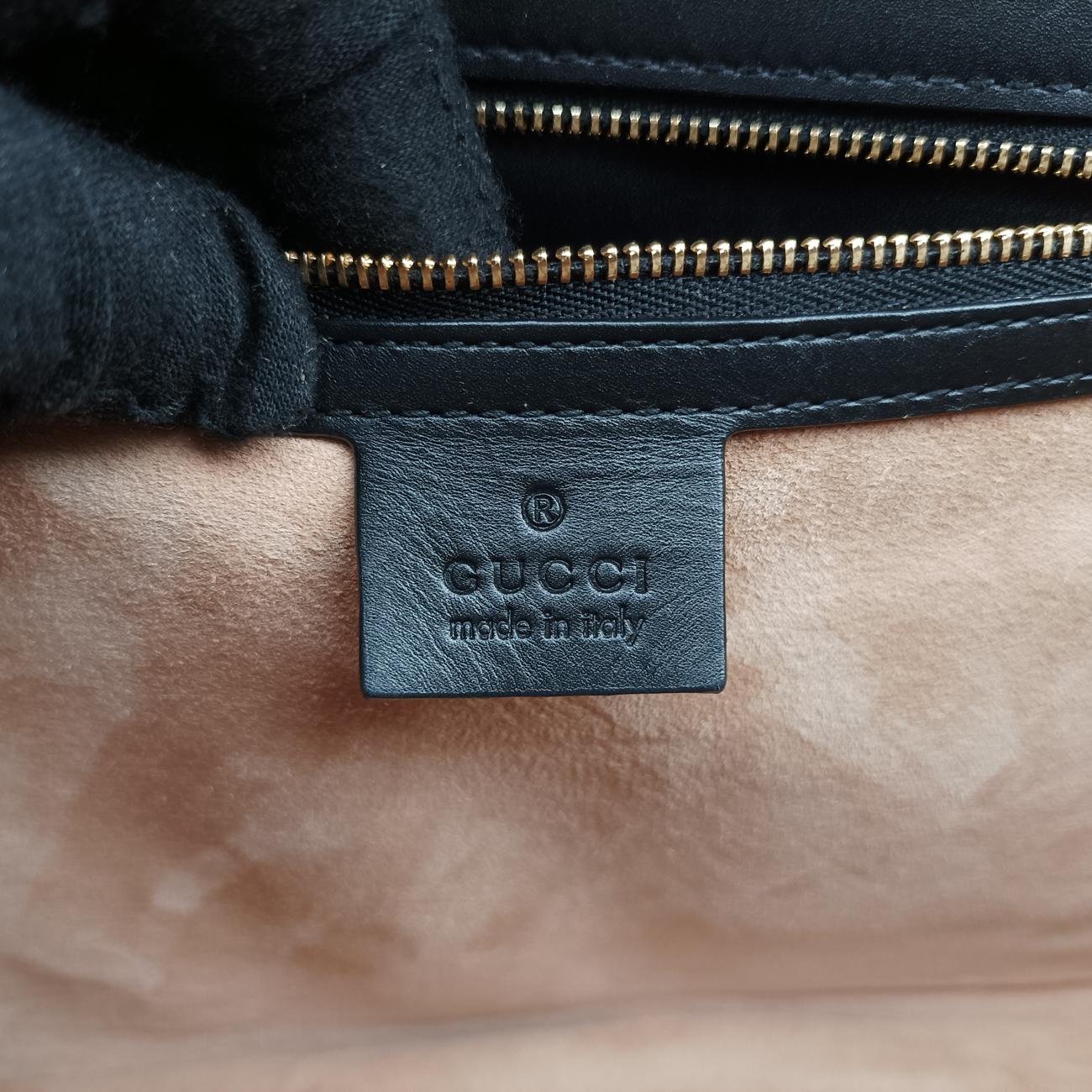 Sylvie Black×Red×Green Leather 431665 B023380802シルヴィ ブラック×レッド×グリーン レザー 431665 B023380802