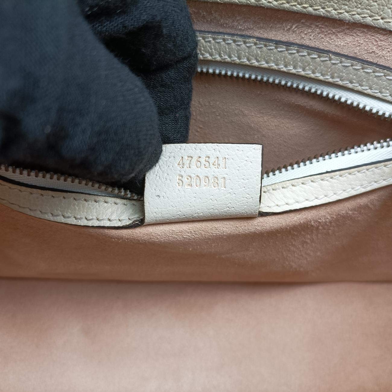 Queen Margaret White x Beige x Red x Green PVC coated canvas×Leather 476541 G029700866クイーン マーガレット ホワイト×ベージュ×レッド×グリーン PVCコーティングキャンバス×レザー 476541 G029700866