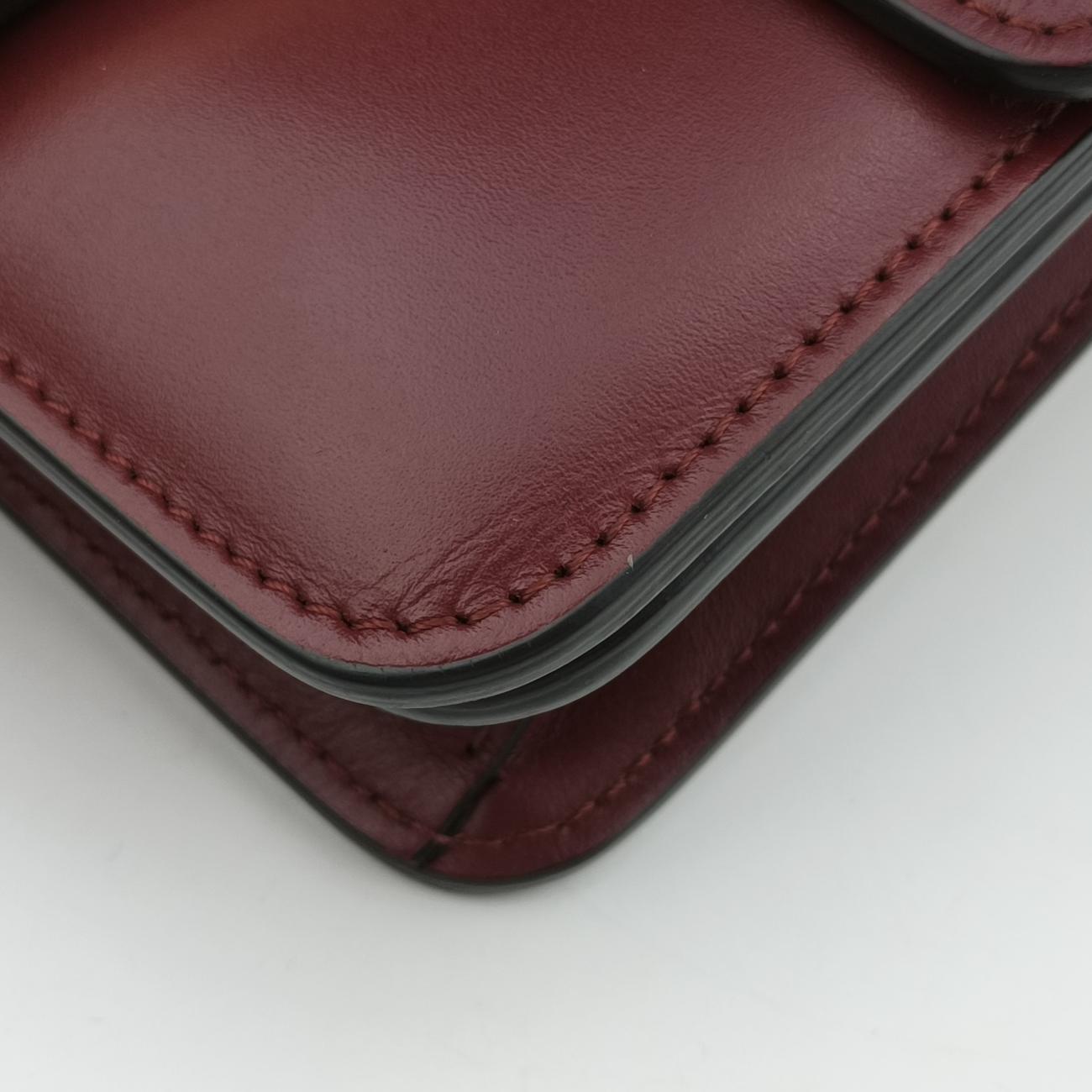 Fab Red Leather 8BT326 8BT326 AAIW 209.0189ファブ レッド レザー 8BT326 8BT326 AAIW 209.0189