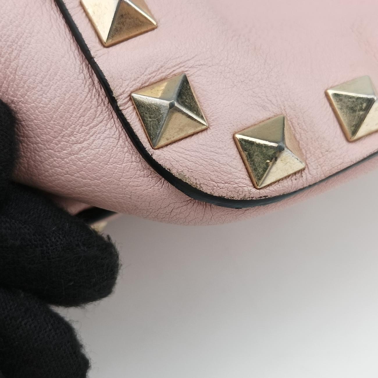 Rockstud Pink Leather Lot number unknownロックスタッズ ピンク レザー 製番不明