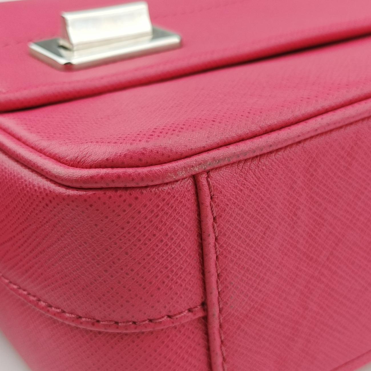 Double Turnlock Pink SAFFIANO Leather BR5083 231ダブル ターンロック ピンク サフィアーノレザー BR5083 231