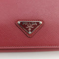 Triangle Logo Plate Red Saffiano Leather 49三角 ロゴ プレート レッド サフィアーノレザー 49