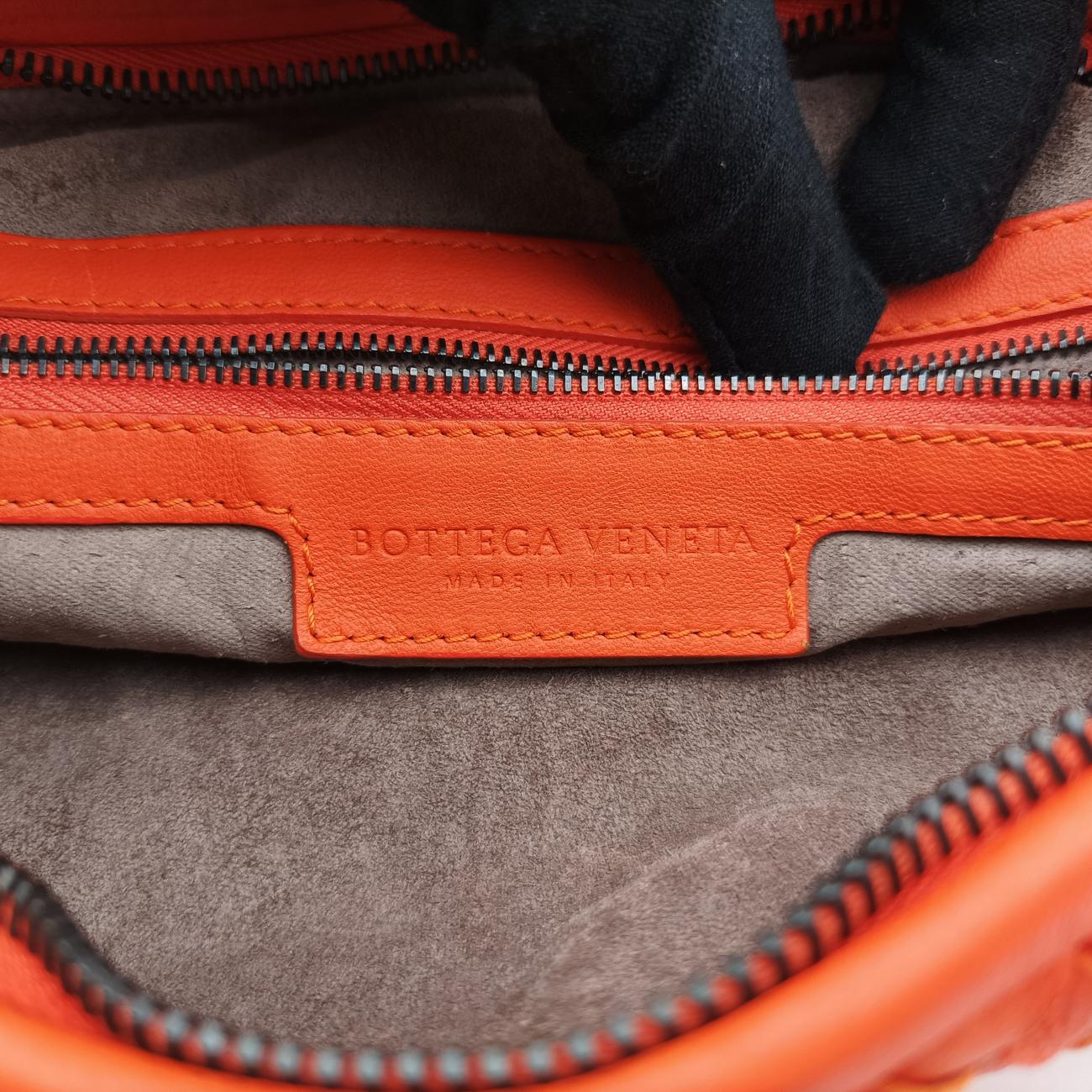 Intrecciato Orange lambskin B02629604Xイントレチャート オレンジ ラムスキン B02629604X