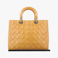 Lady Dior Beige Patent 16-BO-0191 Bレディディオール ラージ ベージュ パテント 16-BO-0191 B