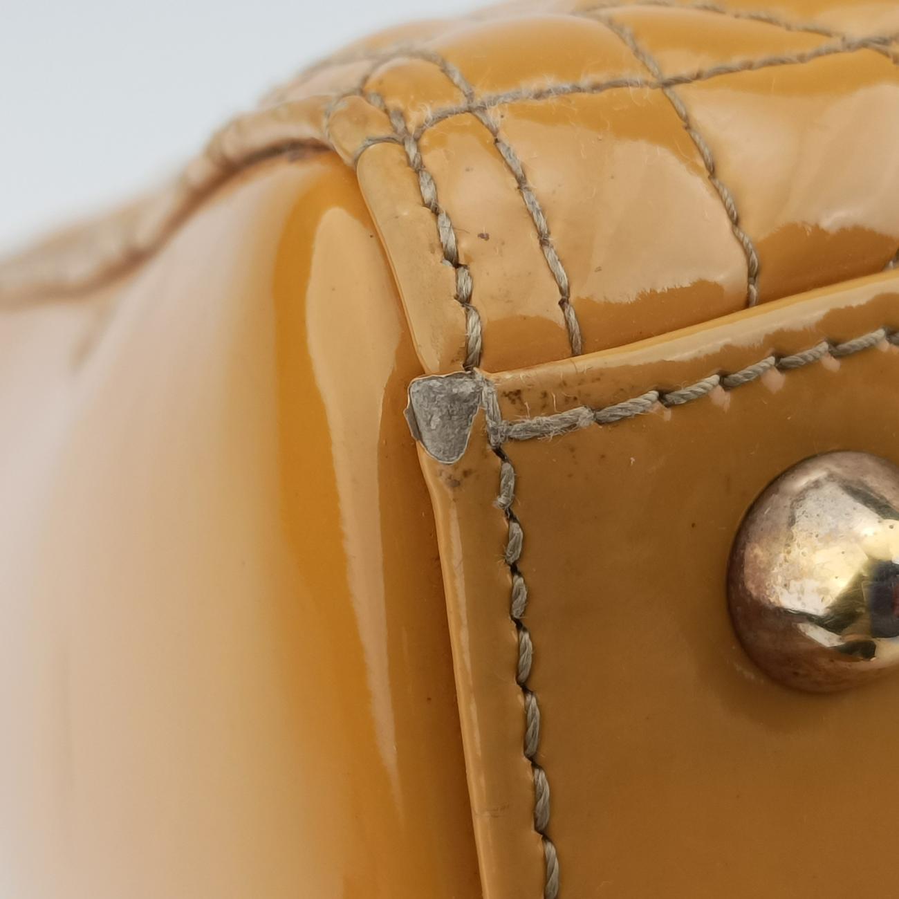 Lady Dior Beige Patent 16-BO-0191 Bレディディオール ラージ ベージュ パテント 16-BO-0191 B