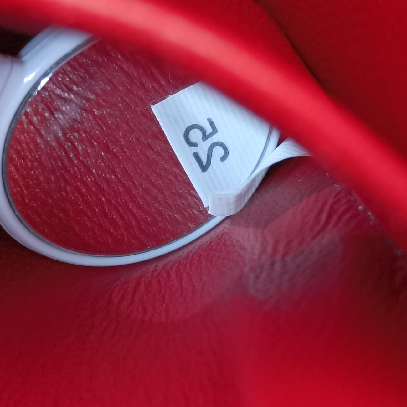 Cahier Black Leather 1BH018 25カイエ ブラック レザー 1BH018 25