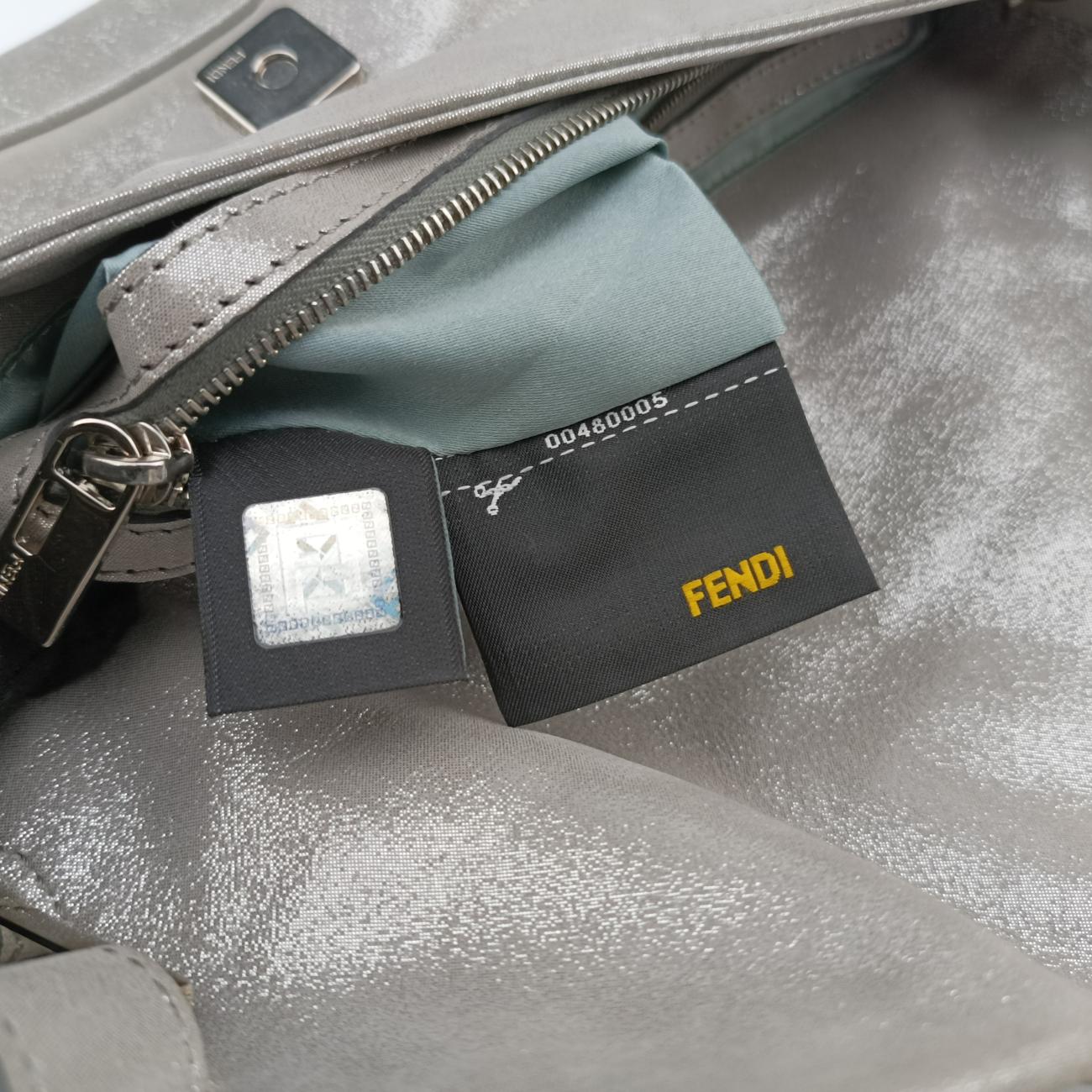 BAGUETTE Grey Leather 8BR600 8BR600-DJM-129-2308マンマバケット グレー レザー 8BR600 8BR600-DJM-129-2308