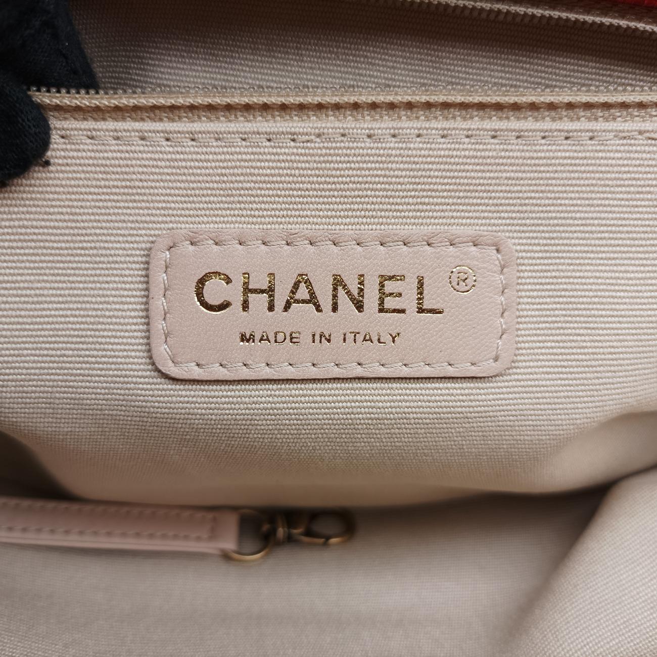 2.55 Matelasse Red Leather A66817 157219662.55 マトラッセ レッド レザー A66817 15721966