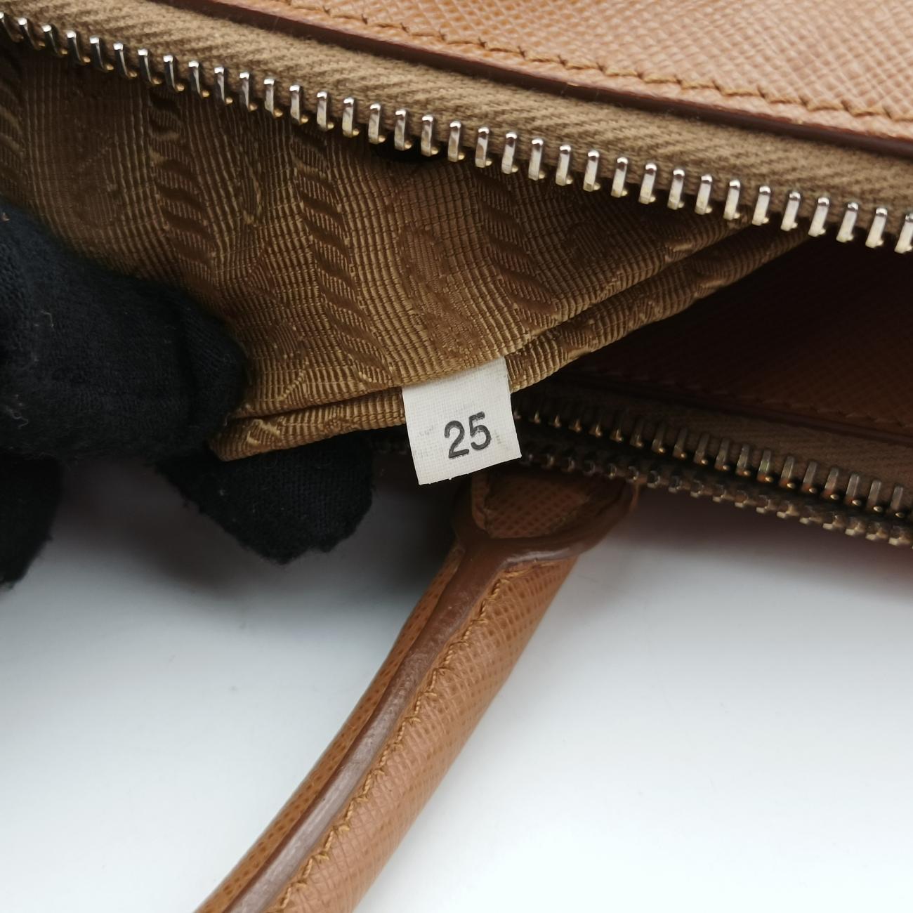 Galleria beige×orange SAFFIANO　Leather B2274C 25ガレリア ベージュ×オレンジ サフィアーノレザー B2274C 25