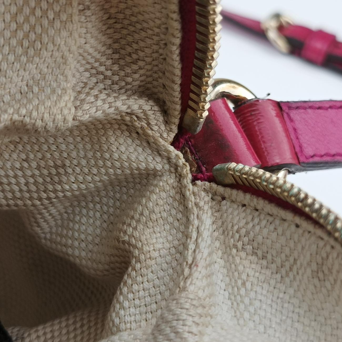 Soho Pink Patent 308364 F015606293ソーホー ピンク パテント 308364 F015606293