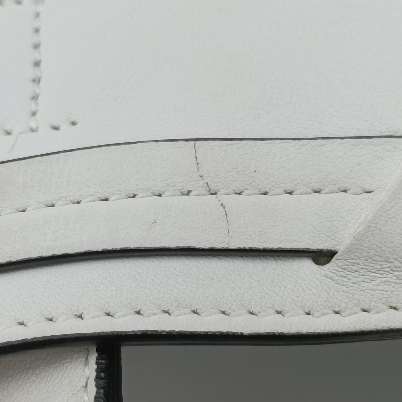 Cannage Detail Shopper Tote White Leather 01-RU-0136カナージュディテール ショッパートート ホワイト レザー 01-RU-0136