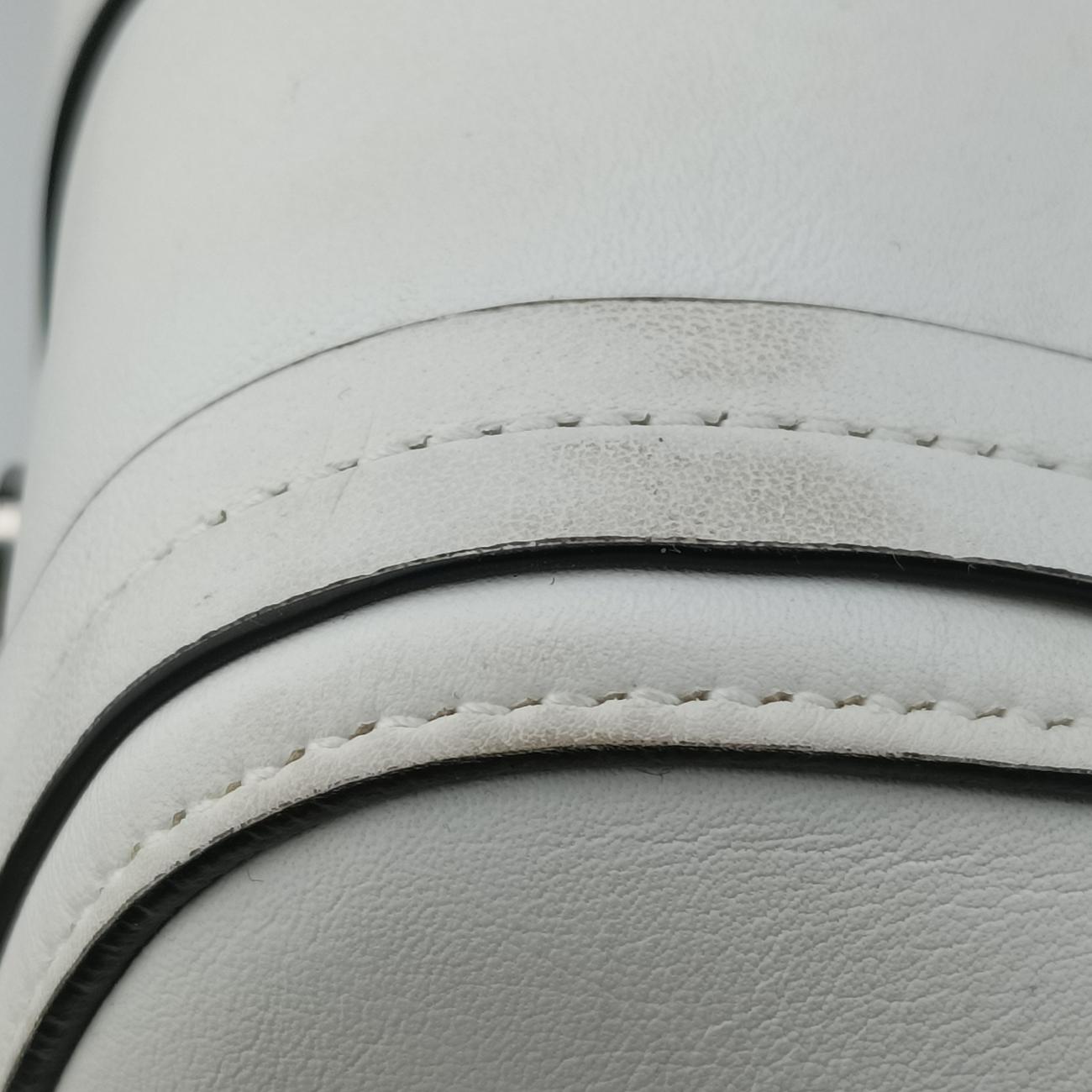 Cannage Detail Shopper Tote White Leather 01-RU-0136カナージュディテール ショッパートート ホワイト レザー 01-RU-0136