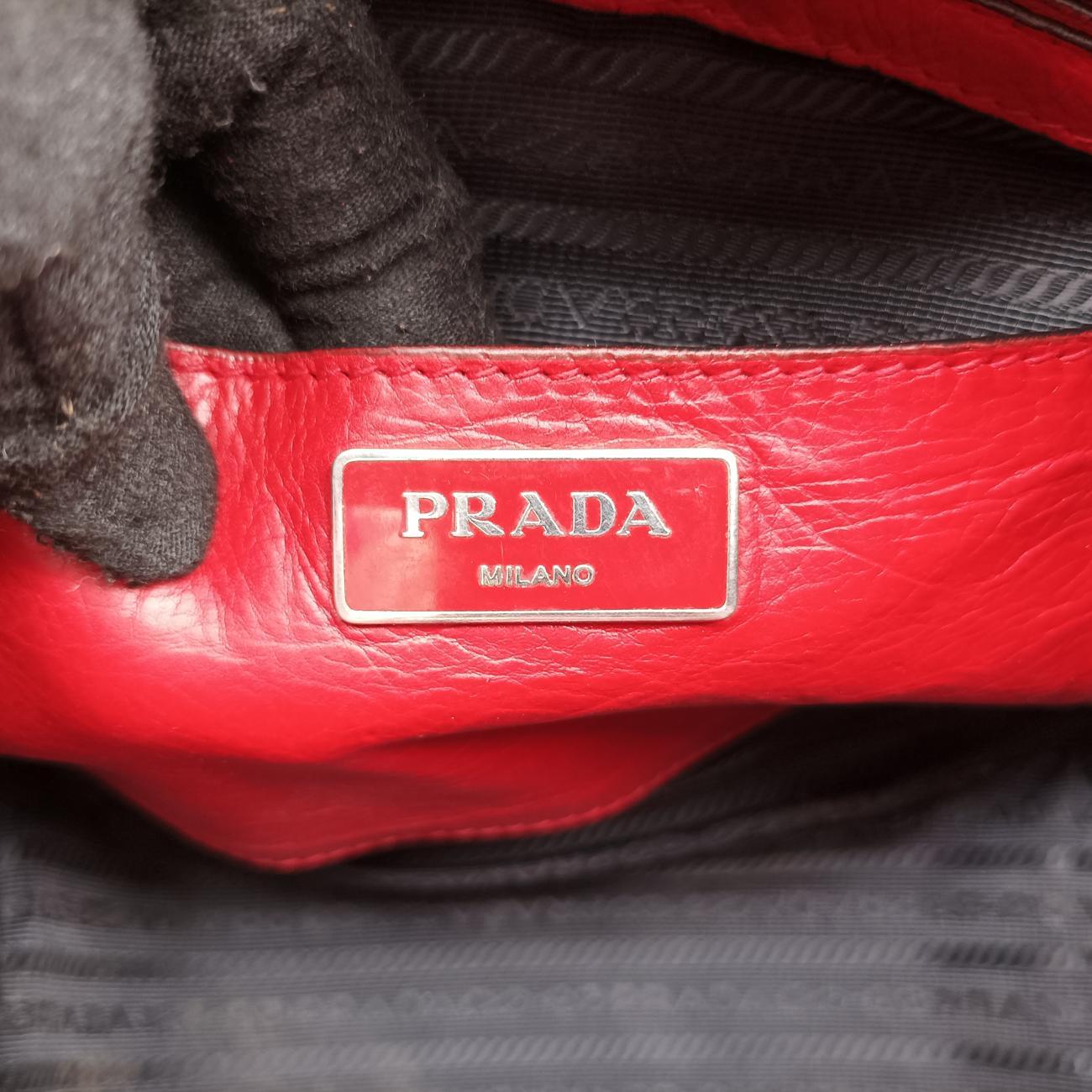 Twin Pocket Winged Tote Red Leather BN2619 180ツイン ポケット ウィング トート レッド レザー BN2619 180