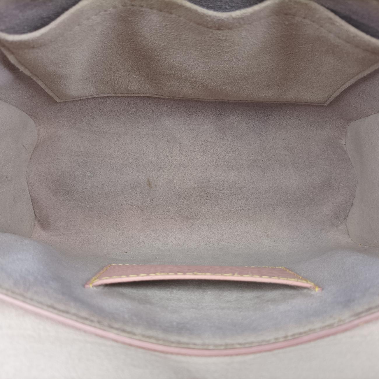 Twist MM Rose Ballerine Epi M50380 FL0148ツイストMM ローズバレリーヌ エピ M50380 FL0148