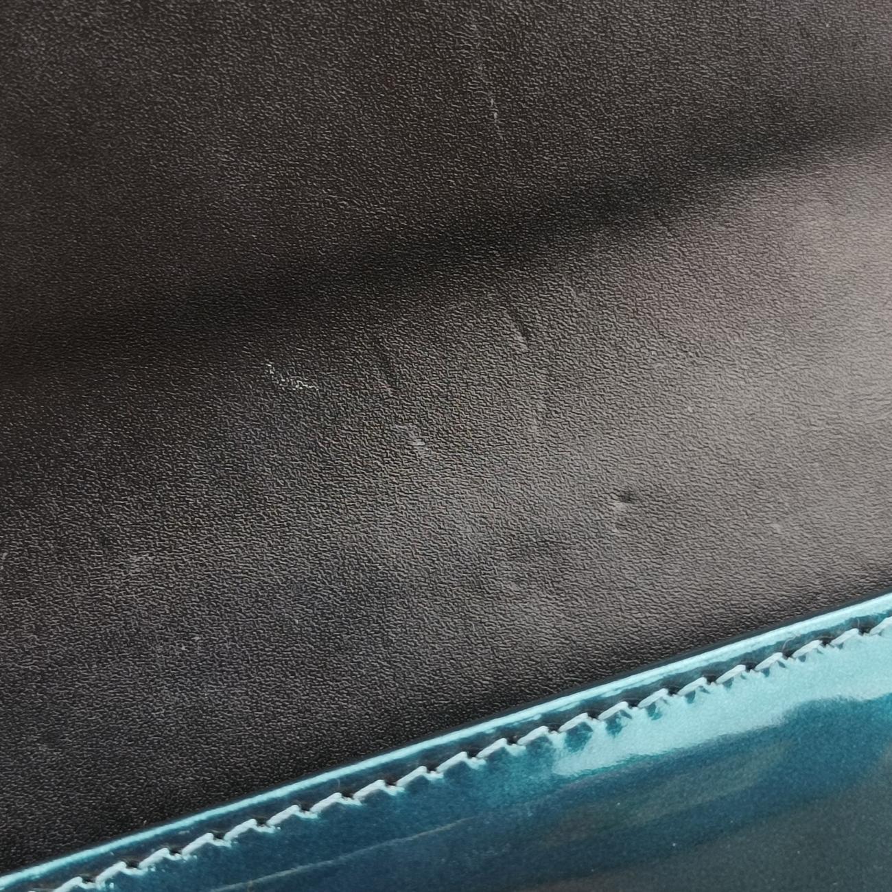 SERPENTI FOREVER Blue Patent AC.F16.281210セルペンティ フォーエバー ブルー パテント AC.F16.281210