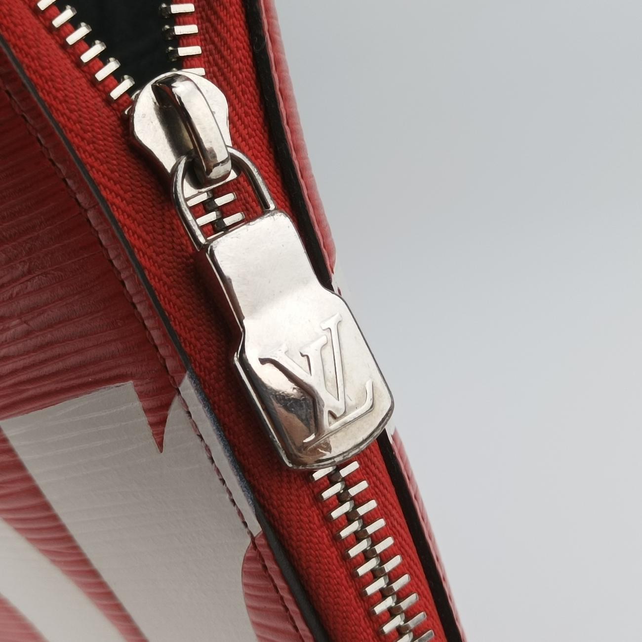 Pochette Jour GM Supreme Collaboration ROUGE×white epi M67722 TN1197ポシェット ジュール GM シュプリーム コラボ ルージュ×ホワイト エピ M67722 TN1197