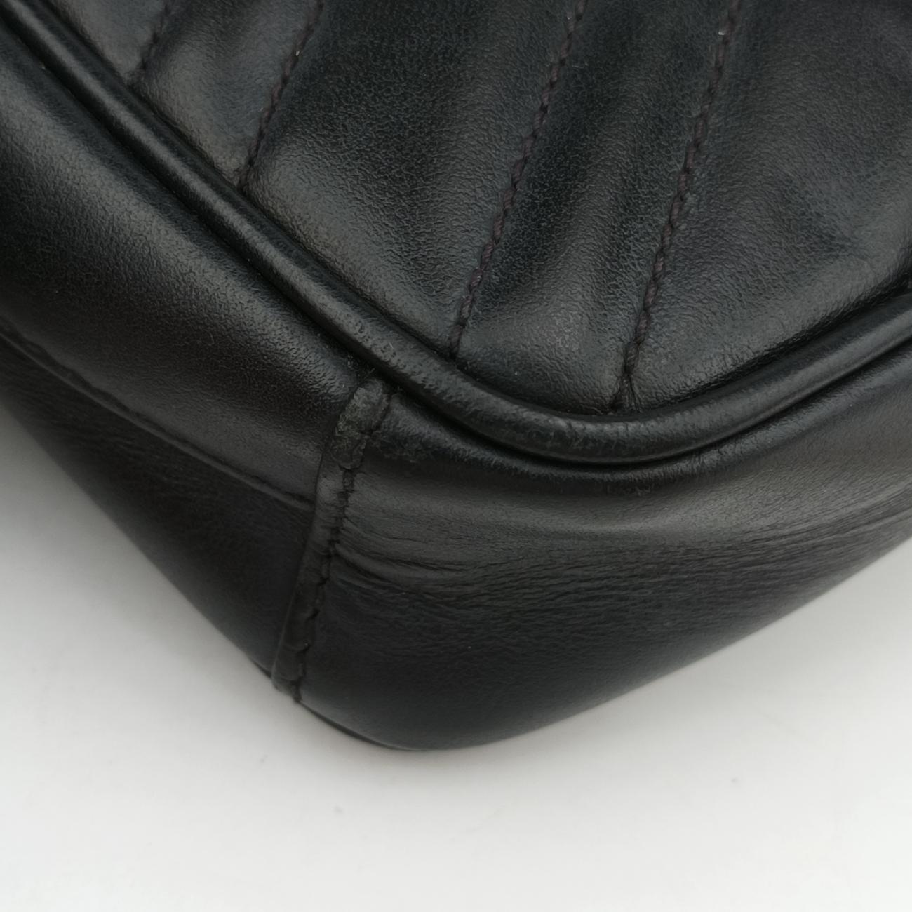 GG Marmont Black Leather 598597 GGマーモント ブラック レザー 598597 