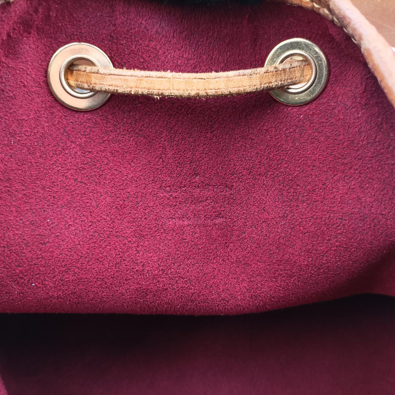 Petit NOé white Monogram Multicolor M42229 Lot number unknownプチ ノエ ブロン モノグラム マルチカラー M42229 製番不明