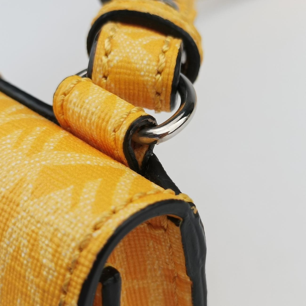 FF Logo Baguette slim Yellow Leather 7M0295 7M0295 AFSM 218-0501バゲット スリム イエロー レザー 7M0295 7M0295 AFSM 218-0501