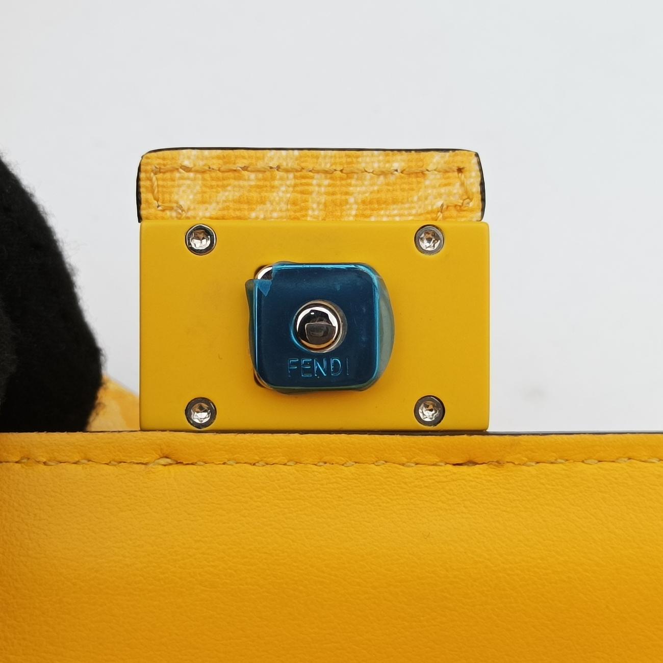 FF Logo Baguette slim Yellow Leather 7M0295 7M0295 AFSM 218-0501バゲット スリム イエロー レザー 7M0295 7M0295 AFSM 218-0501