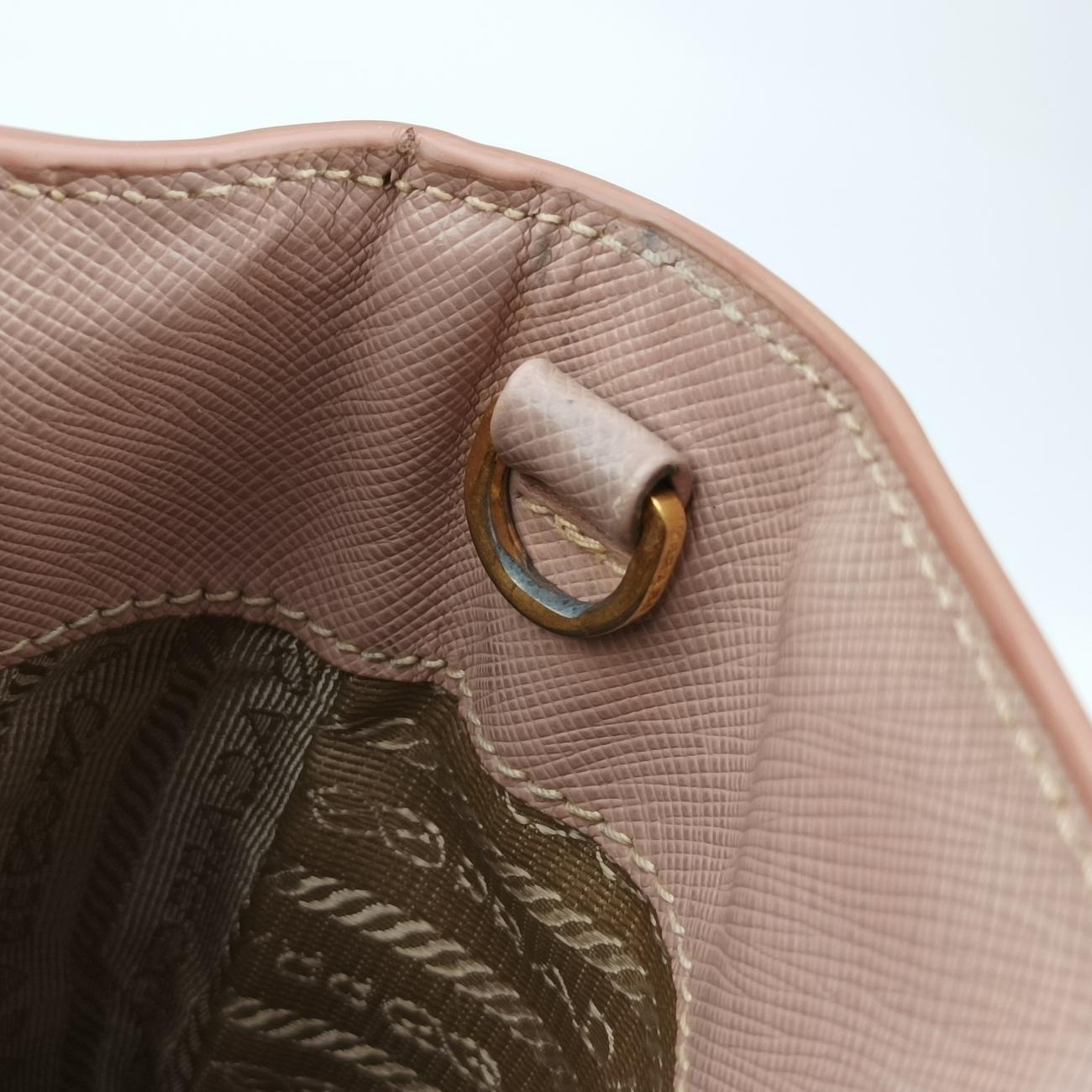 Galleria Pink SAFFIANO Leather BN1801 117ガレリア ピンク サフィアーノレザー BN1801 117