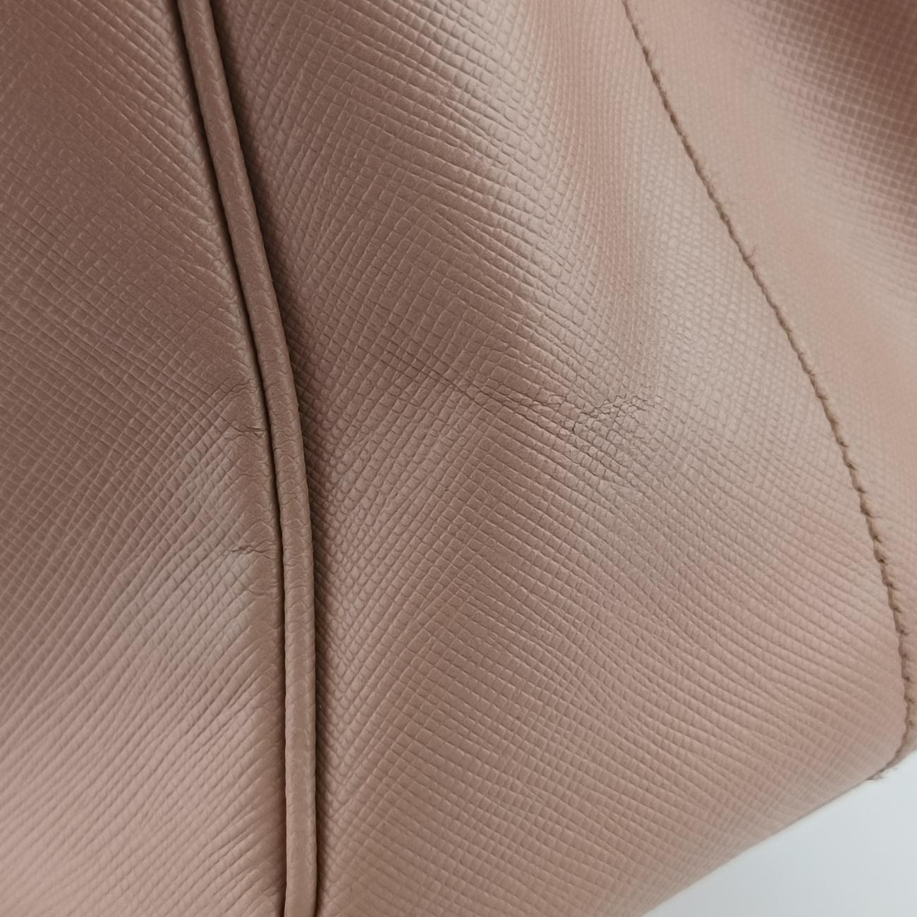 Galleria Pink SAFFIANO Leather BN1801 117ガレリア ピンク サフィアーノレザー BN1801 117