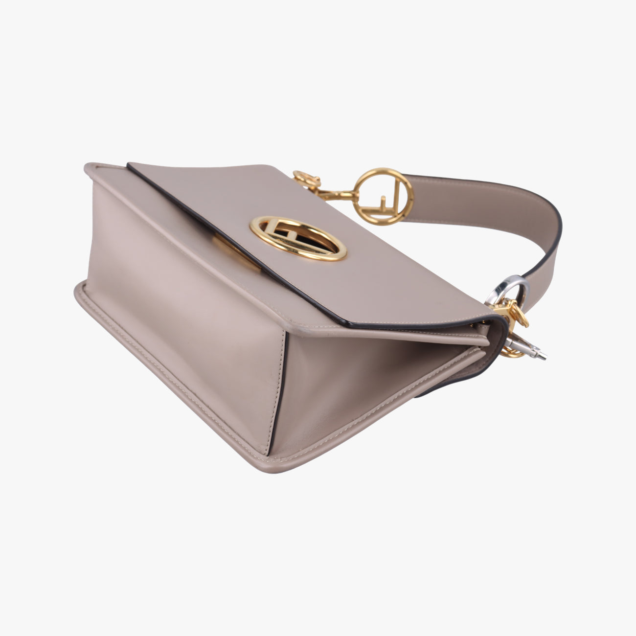 Kan I F beige Leather 8BT284 8BT284 2IH 198-8241キャナイエフ ベージュ レザー 8BT284 8BT284 2IH 198-8241