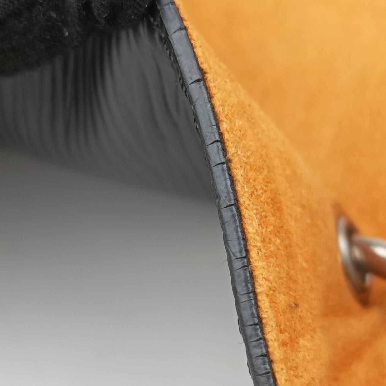 Grenelle PM Noir epi M53695 CA1199グルネル PM ノワール エピ M53695 CA1199