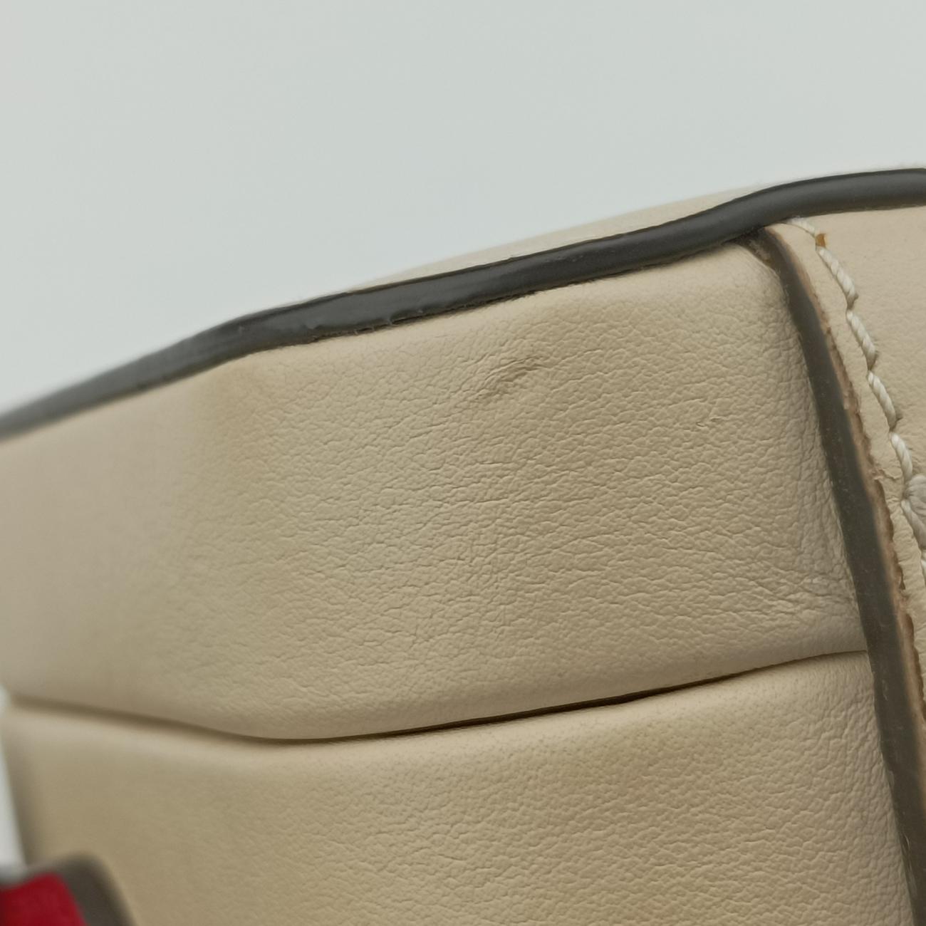 Interlocking G White×red Leather 658230 インターロッキングG ホワイト×レッド レザー 658230 