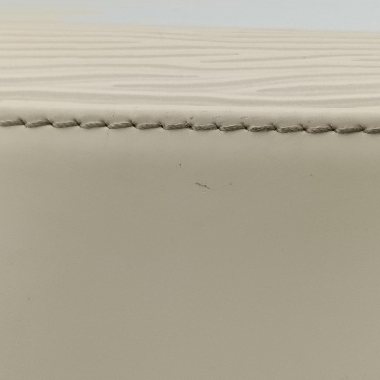 Bréa MM IVOIRE Epi M40330 FL0142ブレアMM イヴォワール エピ M40330 FL0142