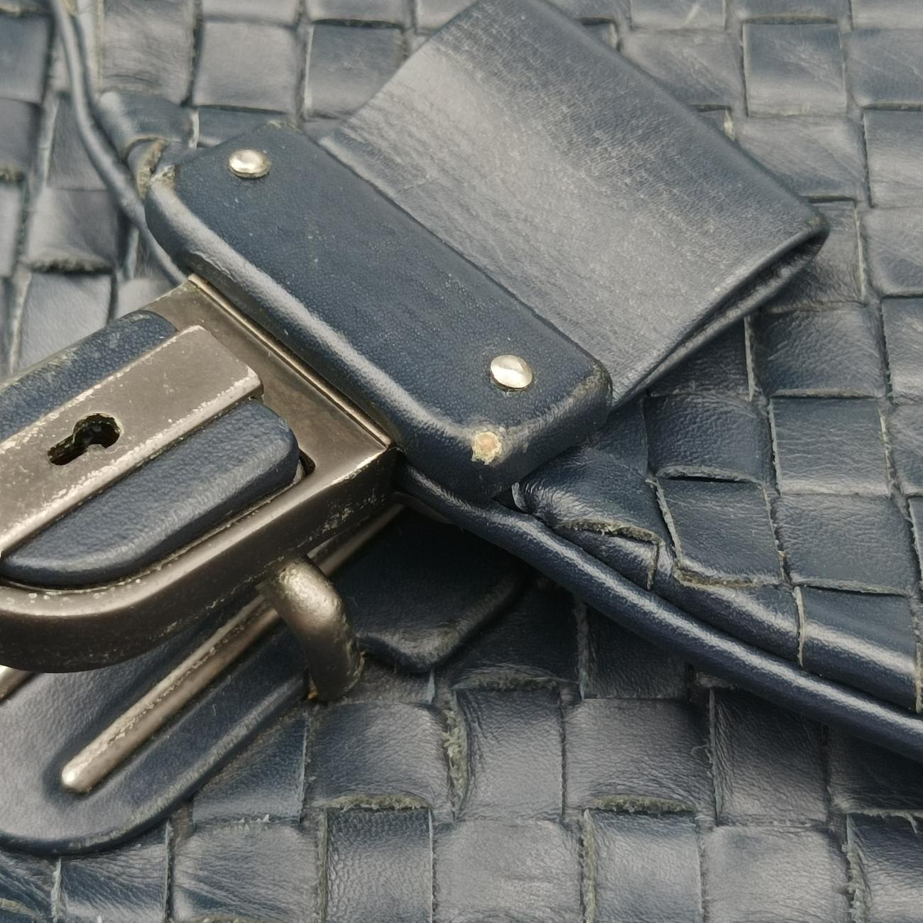 Intrecciato Navy lambskin B03045935Gイントレチャート ネイビー ラムスキン B03045935G