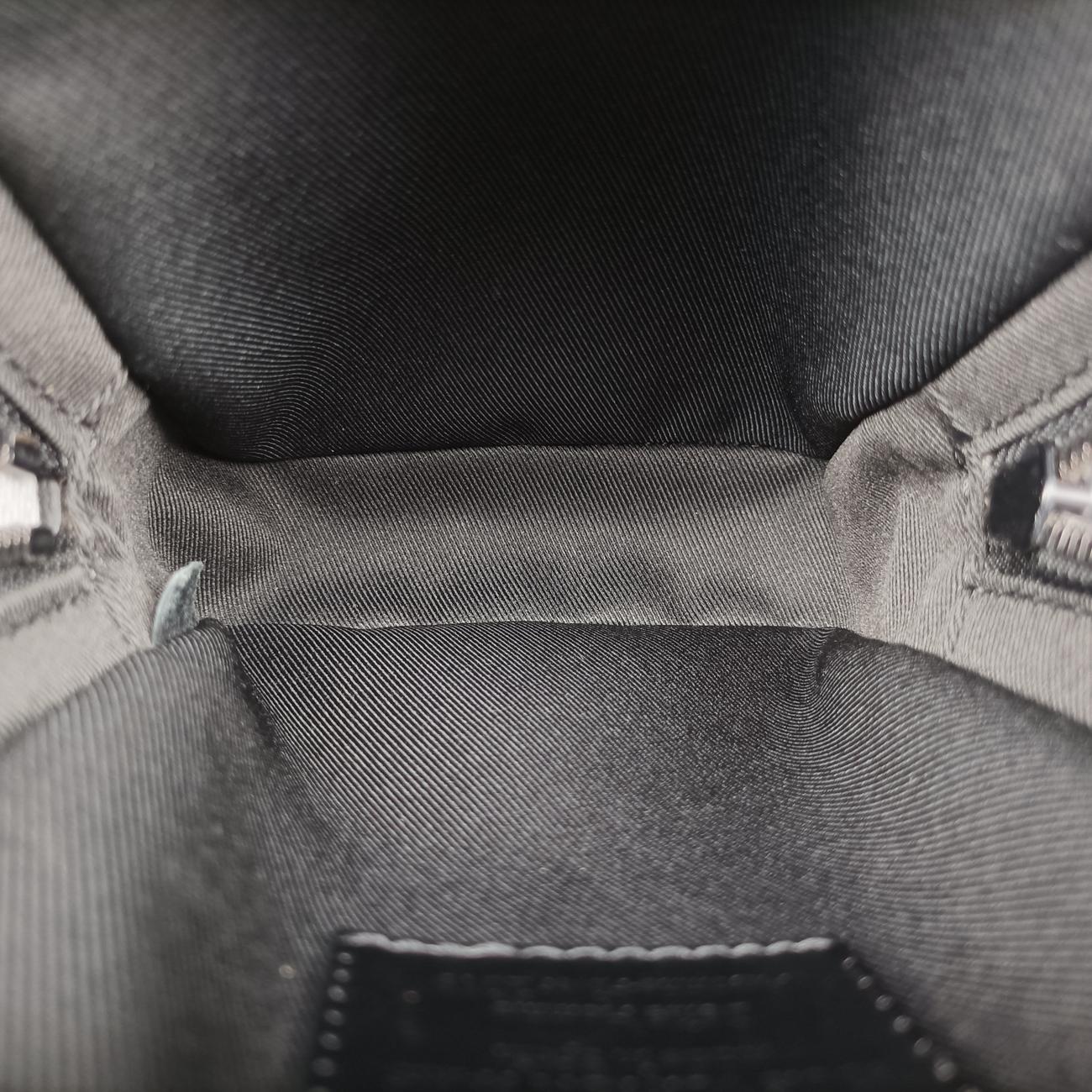 Danube Messenger black×multicolor Taiga M30332 CA1199ダヌーブメッセンジャー ブラック×マルチカラー タイガ M30332 CA1199