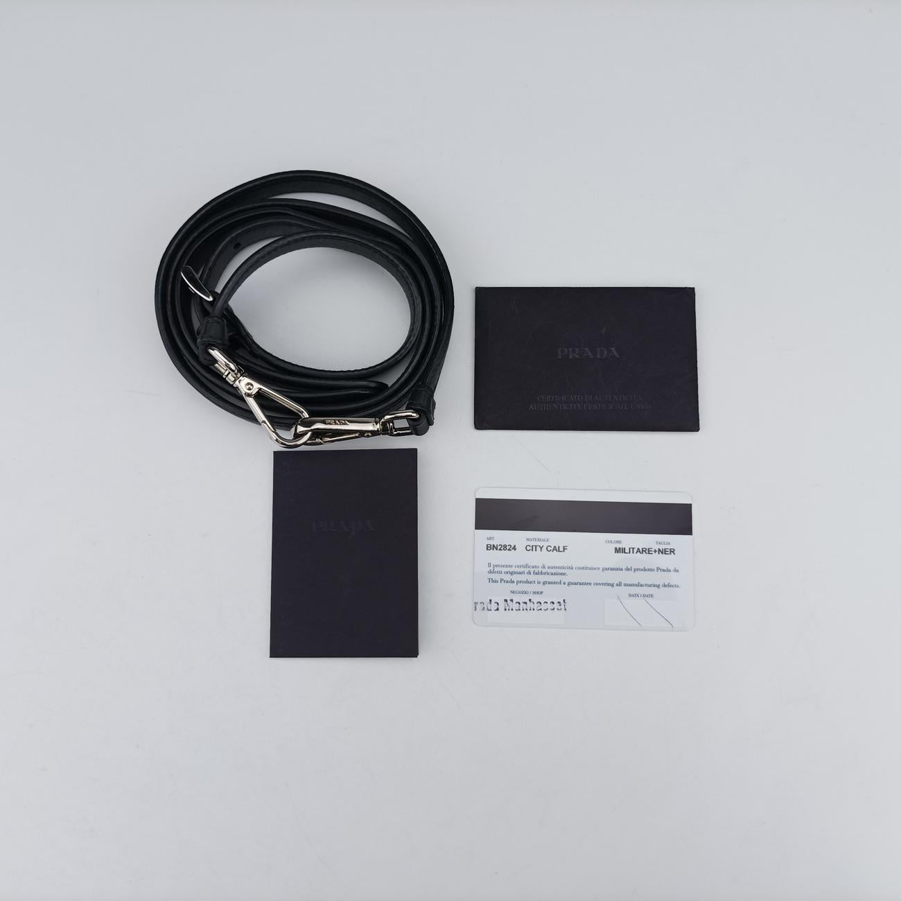 Prada City Calf Double Green×Black Leather 239/Eプラダ シティ カーフ ダブル グリーン×ブラック レザー 239/E