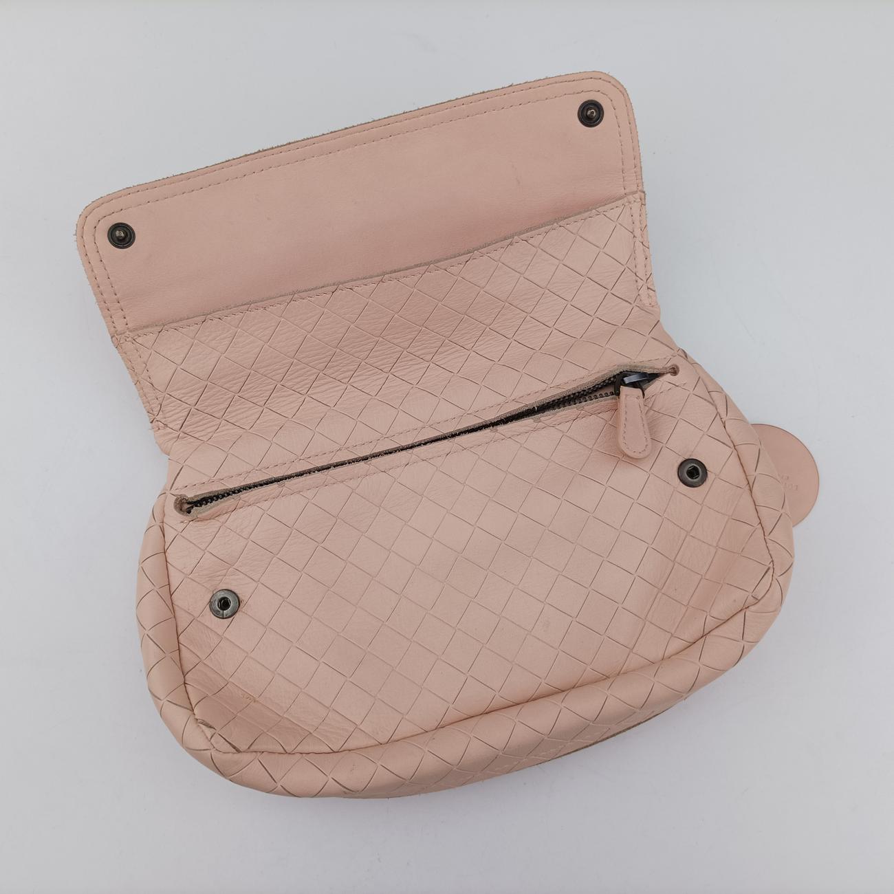 Intreccaito pink lambskin B04022220Yイントレチャート ピンク ラムスキン B04022220Y
