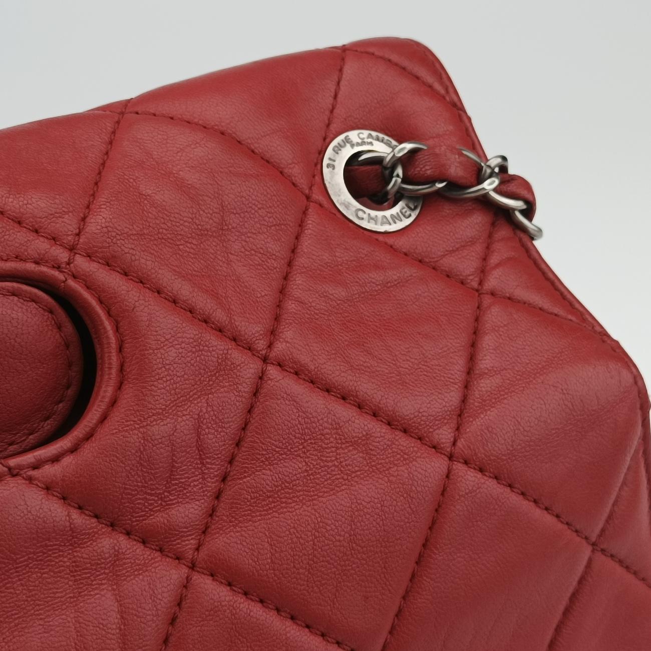 Paris-Byzance Take Away Flap Red lambskin A66738 15497714マトラッセ ターンロック 2.55 レッド ラムスキン A66738 15497714