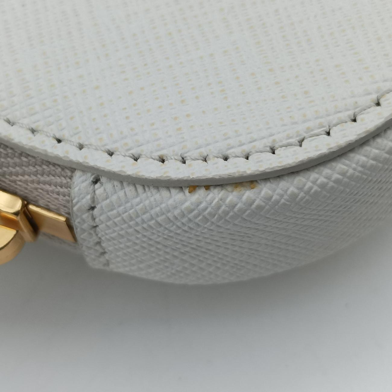 Triangle logo White Saffiano Leather 1DH030 85三角ロゴ ホワイト サフィアーノレザー 1DH030 85