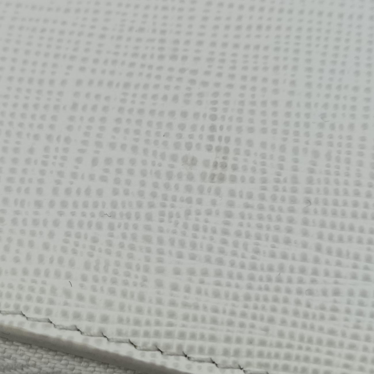 Triangle Logo Plate White SAFFIANO Leather 1NR015 234トライアングルロゴ ホワイト サフィアーノレザー 1NR015 234