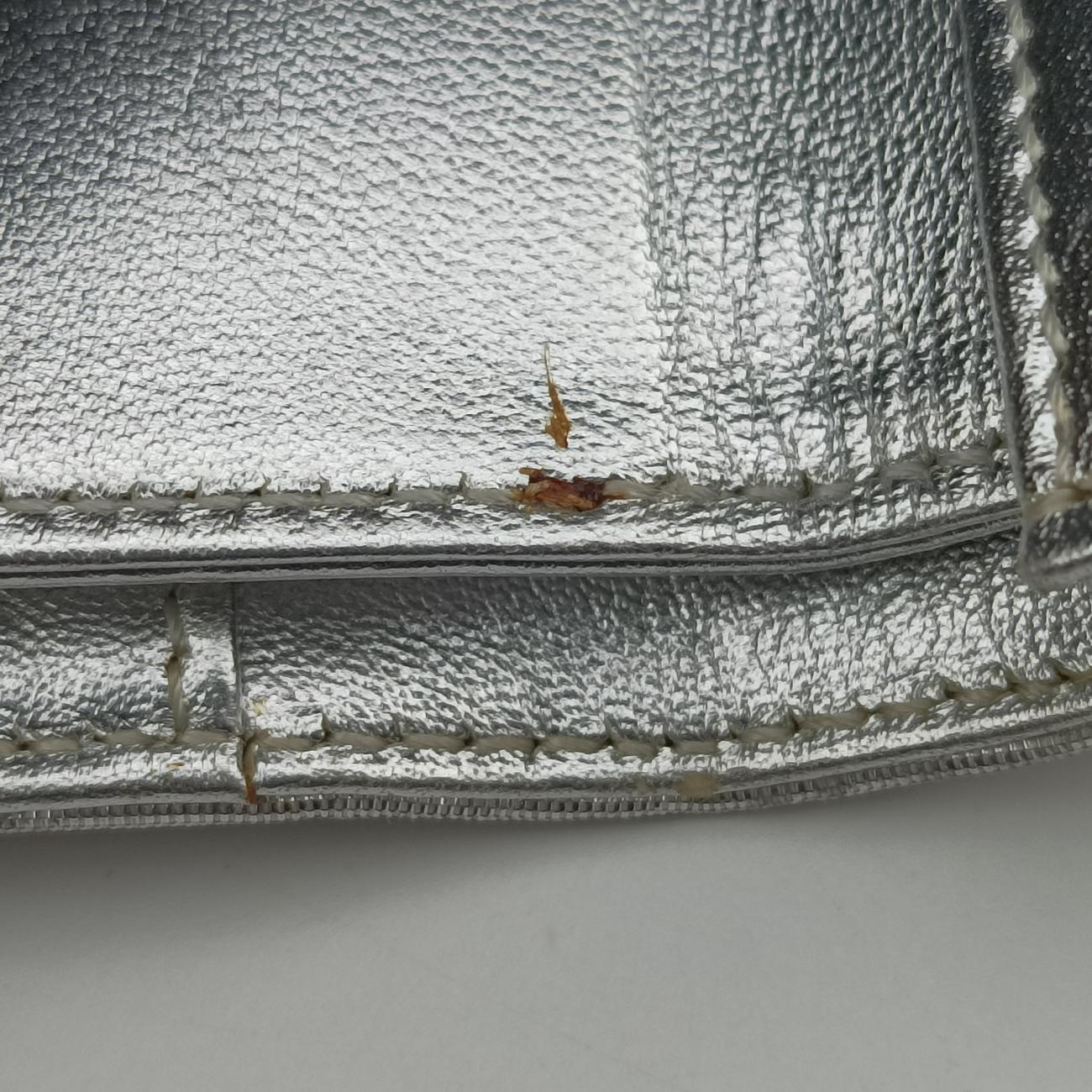 Embossed Logo Silver Canvas 8M0219 2289-8M0219-ZDK-089エンボス ロゴ シルバー キャンバス 8M0219 2289-8M0219-ZDK-089
