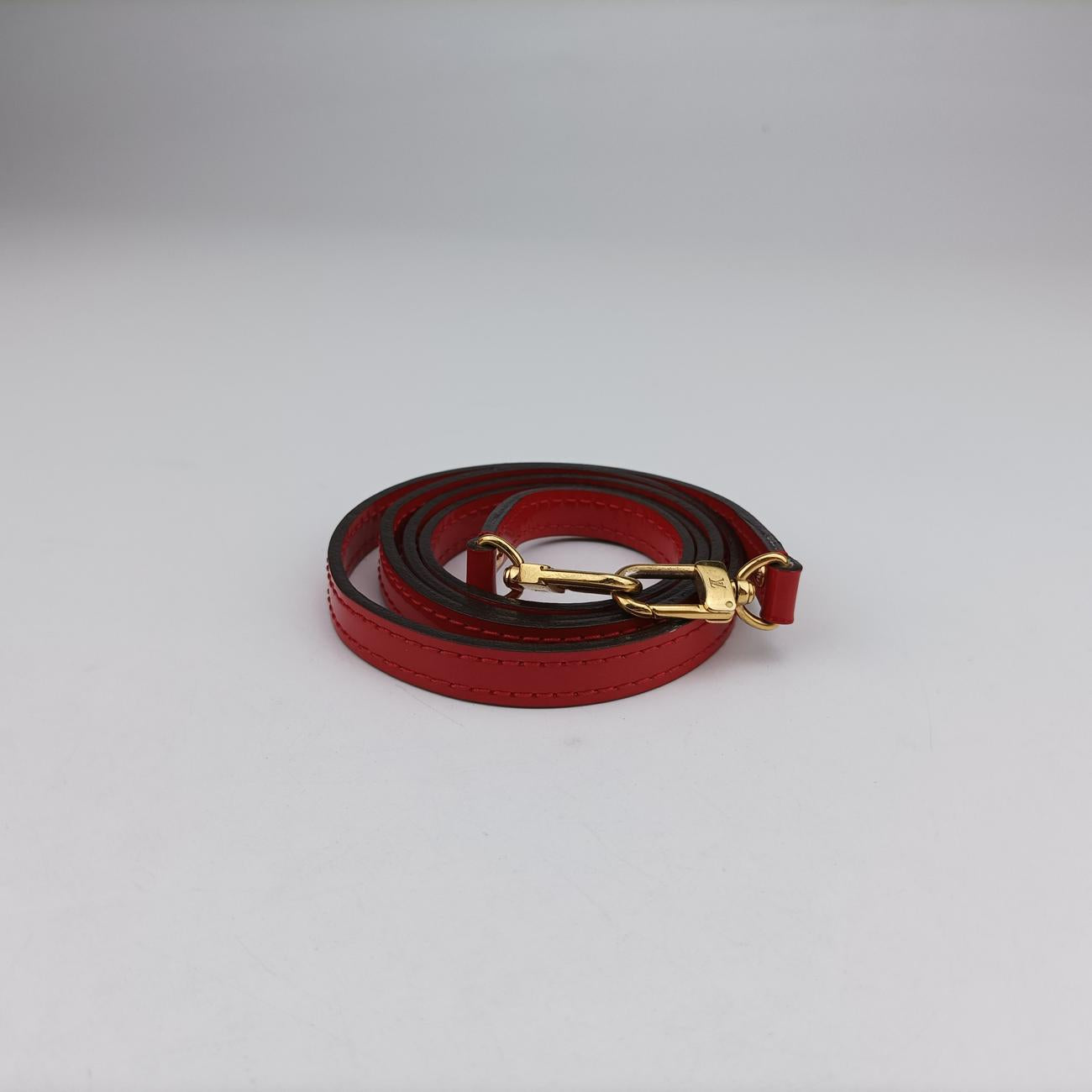 Alma BB CERISE Vernis M90174 FL0137アルマBB スリーズ ヴェルニ M90174 FL0137