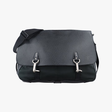 Messenger Ardoise Black Taiga M30162 CE1006メッセンジャー アルドワーズ ブラック タイガ M30162 CE1006