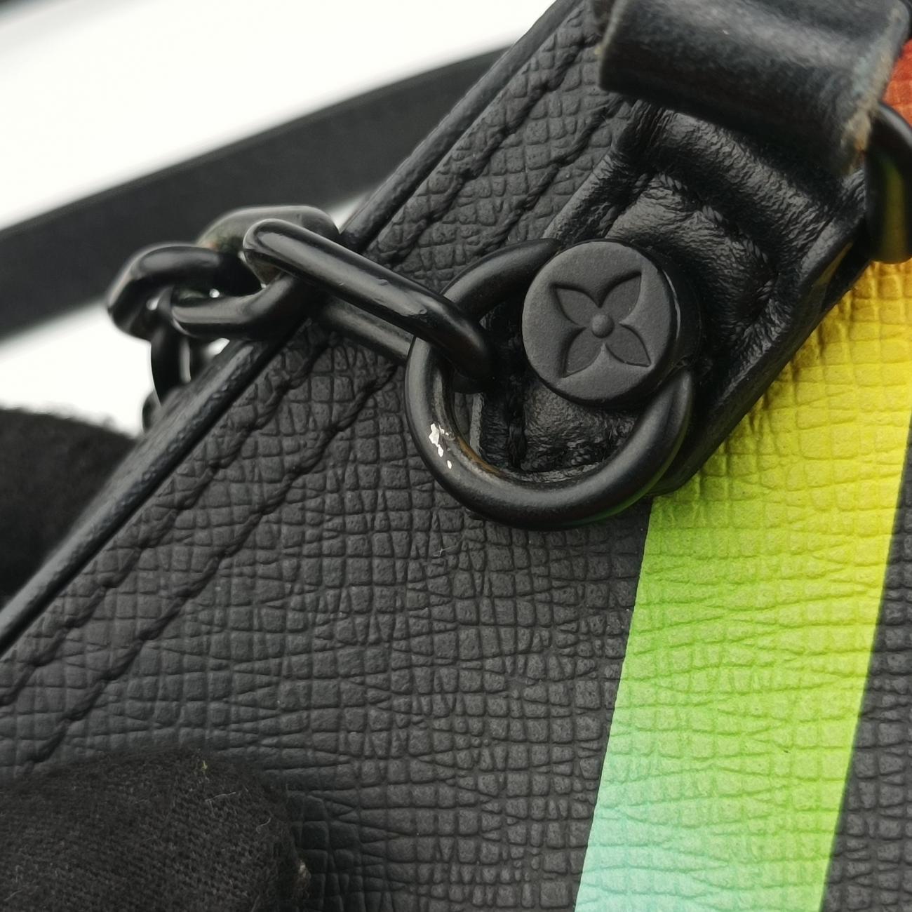 Danube Messenger black×multicolor Taiga M30332 CA2179 ICチップダヌーブメッセンジャー ブラック×マルチカラー タイガ M30332 CA2179 ICチップ